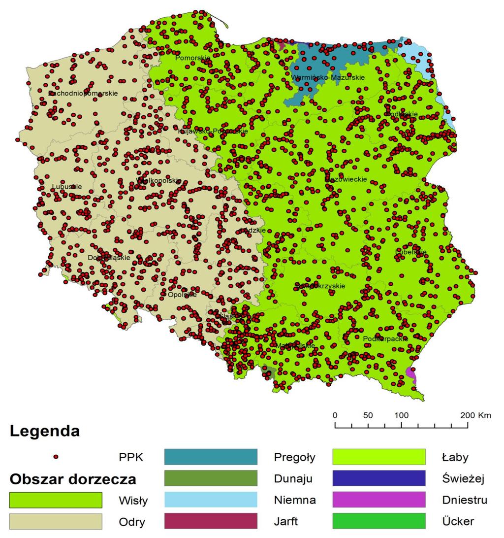 Dziennik Ustaw 74 Poz. 95 Rysunek 23. Program monitoringu rzek na tle podziału na obszary dorzecza 2. Program monitoringu jezior Aktualnie w Polsce wyznaczone jest 044 JCWP jeziornych.