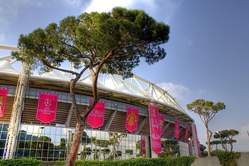 Na Stadionie Olimpijskim często odbywają się także koncerty gwiazd muzyki pop. Od 1991 roku śpiewali tam m. in. Tina Turner, David Bowie, Renato Zero, Sting, The Cure, Eros Ramazotti, R.E.M.