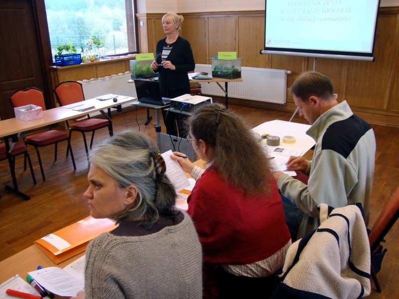 biologii, chemii, fizyki i geografii zakończony został drugi i ostatni w tym