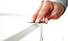 4 Ostatnie naddatki można usunąć przy użyciu noża wygładzającego.