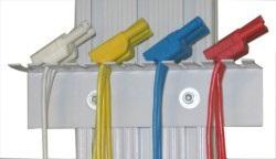 11 Wall or aluminium-profile mounting cable storage for 48 cables ST8003-8E 1 Mieści ok. 48 bezpiecznych przewodów pomiarowych.