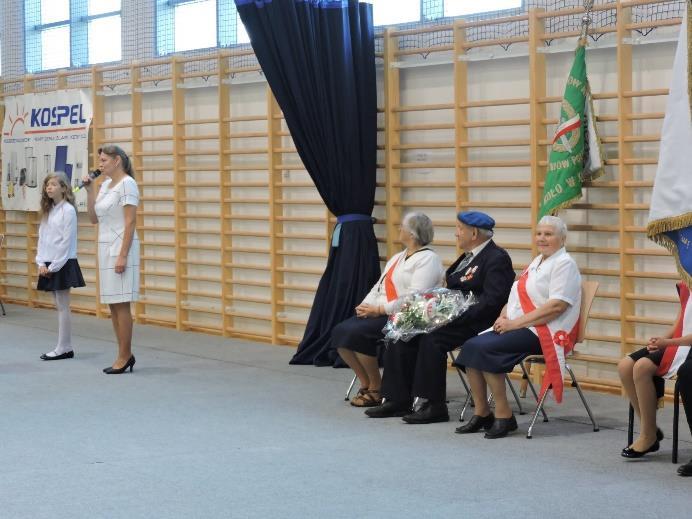 WRZESIEŃ 2016 UROCZYSTE ROZPOCZĘCIE ROKU SZKOLNEGO 2016/2017 SPOTKANIE Z OLIMPIJCZYKIEM W SP KARLINO