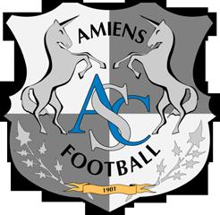 LE BALLON MAGAZINE SKARB KIBICA AMIENS SC BENIAMINEK SPEŁNIA MARZENIA 17-20 MIEJSCE OBRONA: POMOC: ATAK: NASZ TYP: Autor MATEUSZ DUBICZEŃKO twitter: @M_Dubiczenko Po wielkiej euforii w ostatniej