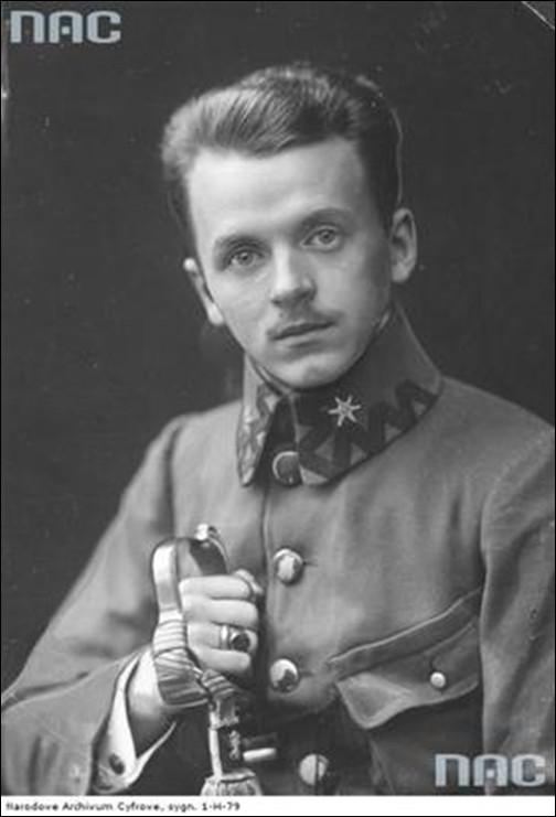 Kamienica, w której po powrocie do Warszawy 10 listopada 1918 roku zamieszkał Józef Piłsudski Wiadomośd, że Komendant już jest wolny