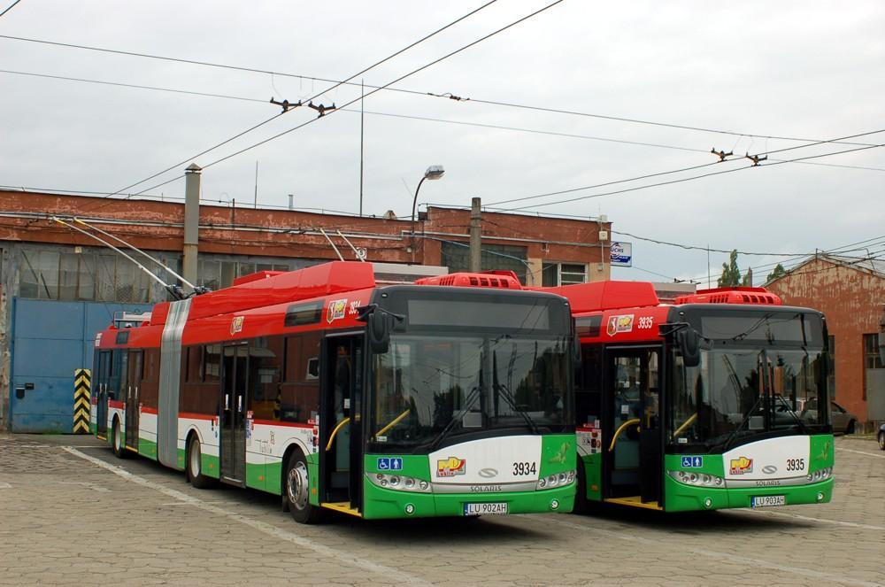 Zintegrowany System Miejskiego Transportu Publicznego zakupione trolejbusy solaris trollino 18M Solaris trollino 18M z baterią akumulatorów litowo-jonowych umożliwiających jazdę na