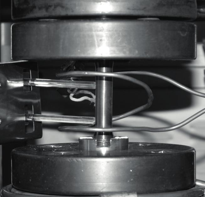 Rys. 14. Próbka do badań zmęczenia niskocyklowego Fig. 14. Sample for low-cycle fatigue tests Rys. 16.