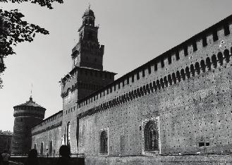 174-177 Fot. 2. Castello Sforzesco XV-wieczna siedziba rodziny Sforzca (fot. K. Trąbka).