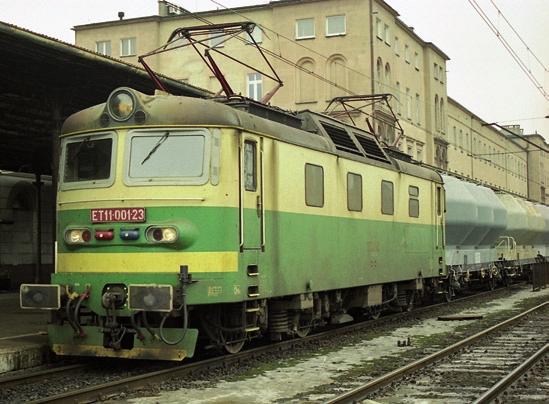 W latach 2005 2007 trzy lokomotywy, już jako seria 140 z RD Žylina, wytypowane były do prowadzenia pociągu pospiesznego nr 332/4412 i 333/4411 Góral na całej trasie z Žyliny do Katowic i z powrotem.