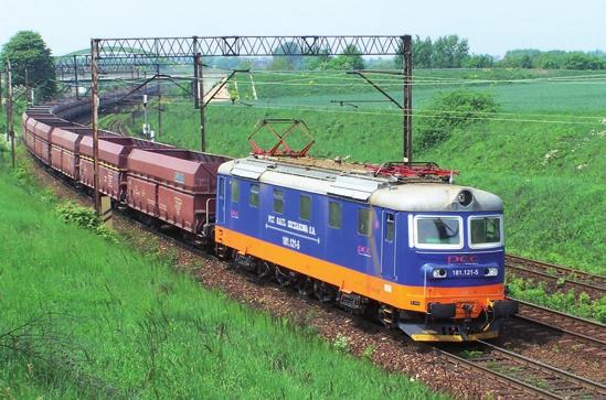 Kolejne seryjne już lokomotywy wzorowane na tym typie miały oznaczenie E669.1 (181) o mocy 2610 kw, oraz E669.2 (182) i E669.3 (183) o mocy 2790 kw.