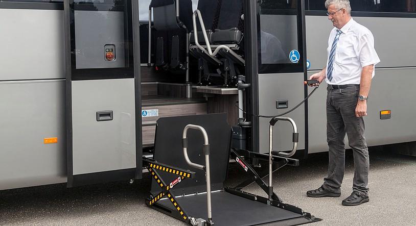 b w innej konfiguracji z windą dla osób niepełnosprawnych podwójne.
