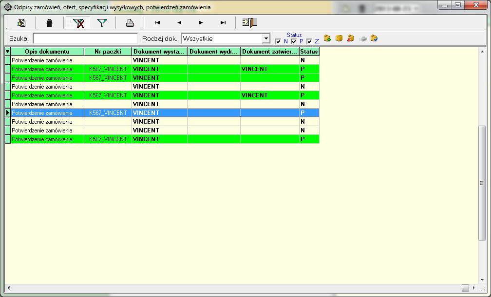 Dokumenty nieprzypisane do paczki mają nadany status N, dokumenty znajdujące się w paczce mają status P.