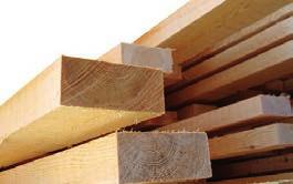 PALETA PRODUKTÓW FIRMY binderholz TARCICA Różne standardy jakościowe do zastosowań w budownictwie, umożliwiające dalsze przetwarzanie na drewno klejone warstwowo i płyty z