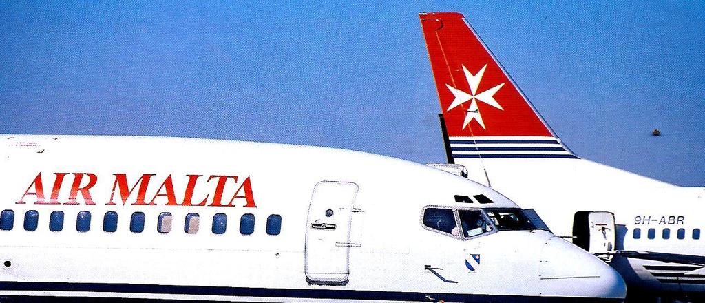 Krzyż Maltański znany jest także turystom polskim, widnieje bowiem na ogonie samolotów pasażerskiej linii Air Malta.