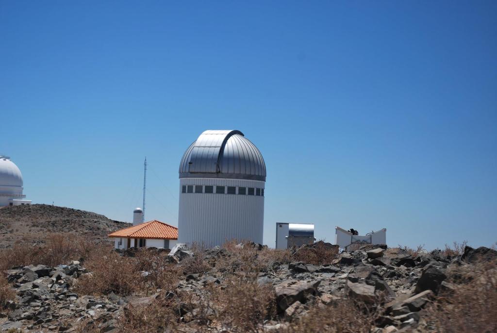 Warszawskie Obserwatorium Południowe Lokalizacja teleskopu w Obserwatorium Las Campanas jest wynikiem współpracy naukowej astronomów z Obserwatorium Warszawskiego z astronomami amerykańskimi z