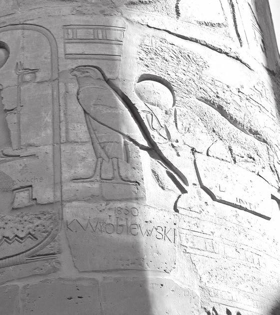 Współczesne trendy w kreowaniu atrakcji turystycznych Fot. 14. Świątynia w Karnak podpis K. Wróblewskiego na kolumnie świątyni datowany na 1850 r. (fot. Z.