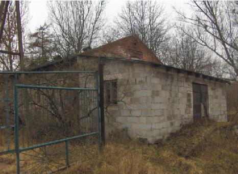 KARTA GMINNEJ EWIDENCJI ZABYTKÓW 1. OBIEKT: Stajnia w zespole dworsko - parkowym 5. MIEJSCOWOŚĆ: Byszewy 2. OBECNA FUNKCJA: Budynek gospodarczy 3.