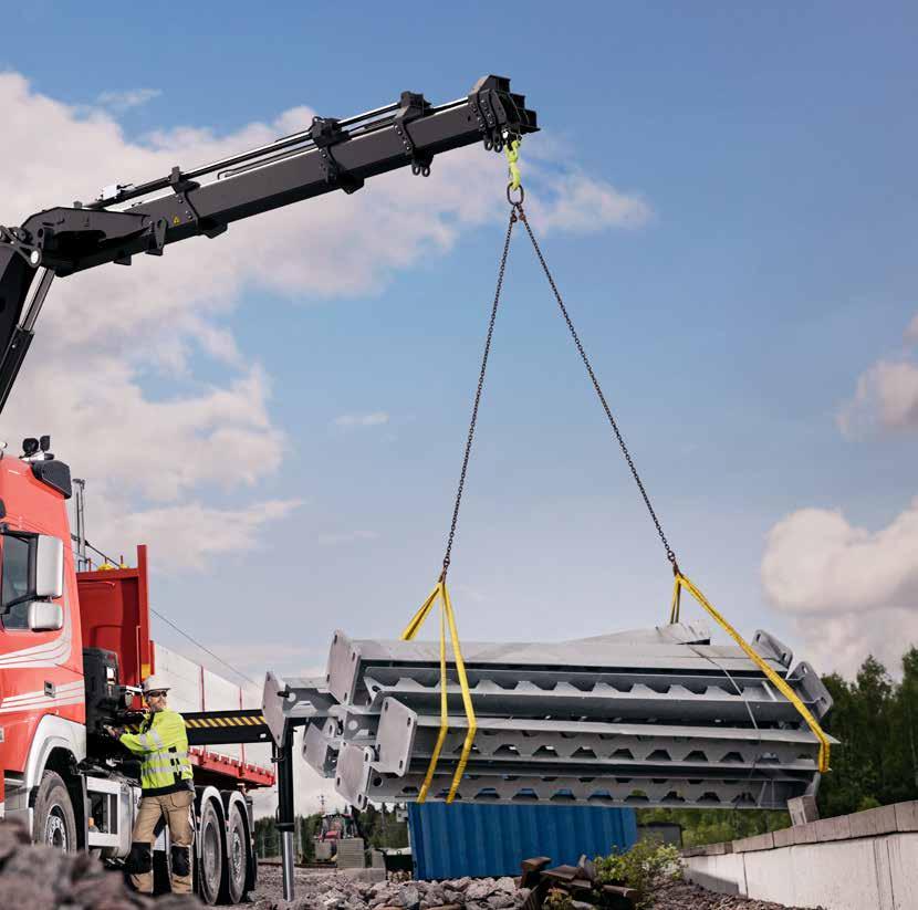 YBÓR Niezawodne sterowanie Do wszystkich żurawi HIAB dostępny jest pełny wybór układów sterujących.