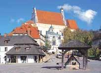 Brzeg: Zamek z Kaplicą Muzeum Piastów Śląskich; Moszna: malowniczy zamek zwany polskim Disneylandem. Zakończenie wycieczki w godzinach wieczornych.