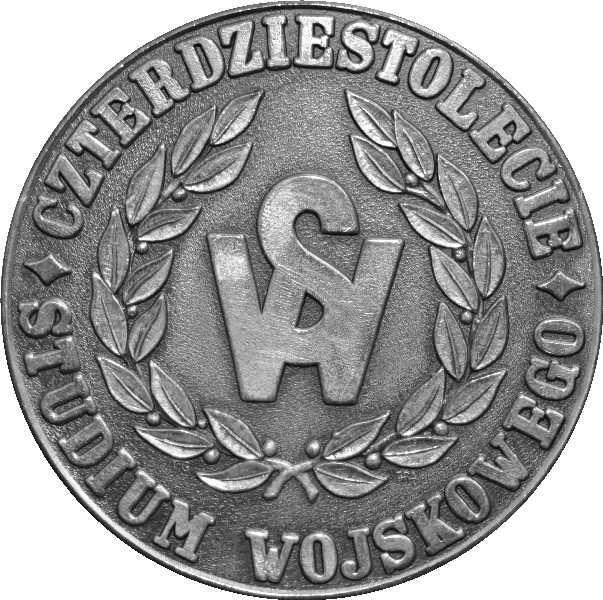 14 Z okazji II zjazdu absolwentów Fakultetu Wojskowego, w 1978 roku został wybity medal pokazany na rys. 22.