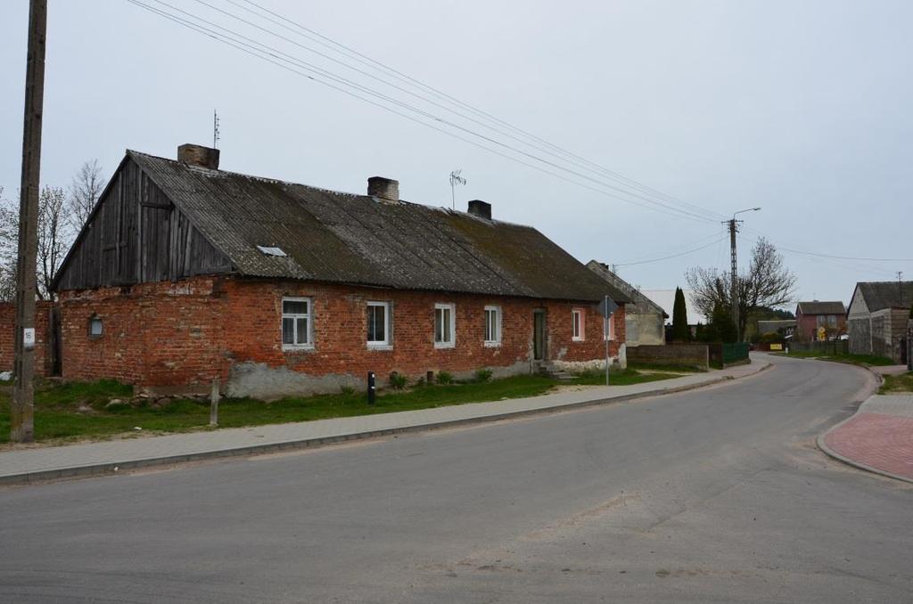 Fot. Niećkowo- budynek po byłej szkole