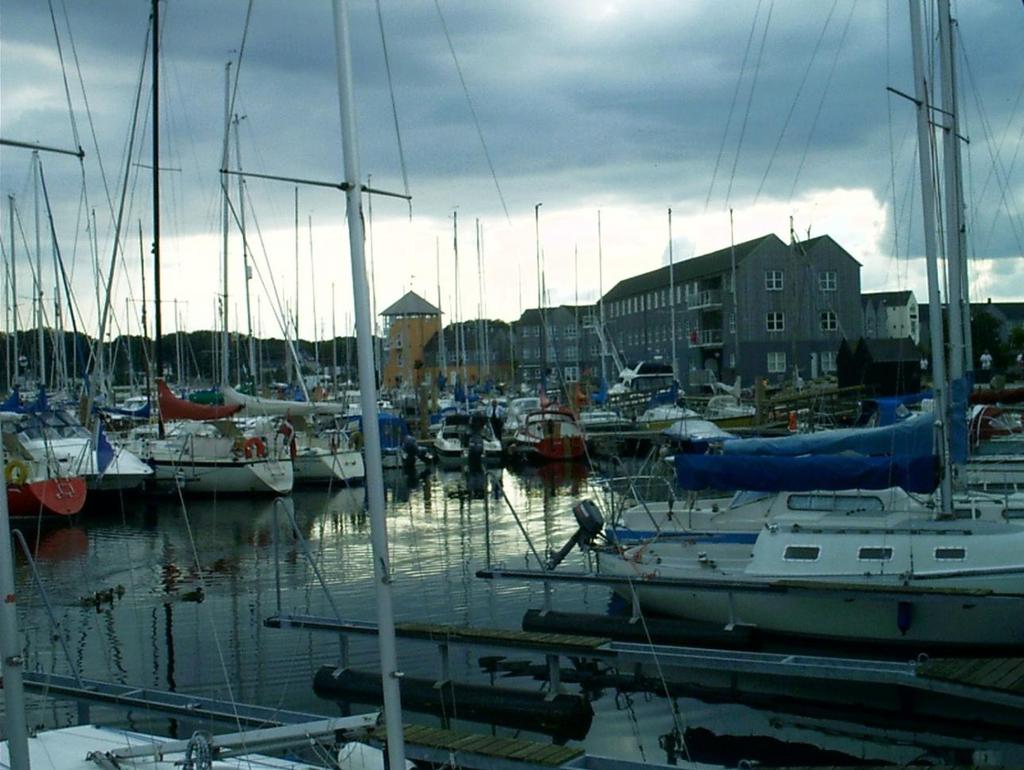 Aarhus przystań dla jachtów.
