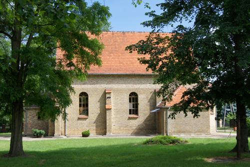 W roku 1748 zbudowano w Wierzbnie kościół drewniany, przebudowany w 1909 roku na murowany.