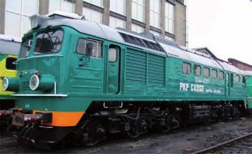W stosunku do lokomotyw przeznaczonych dla Pol-Miedź- Trans rozszerzona dla PKP CARGO i PKP LHS remotoryzacja łącznie z modernizacją cechuje się następującymi rozwiązaniami: w kabinach sterowniczych