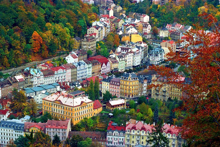 4 KARLOWE WARY (czes. Karlovy Vary, niem.