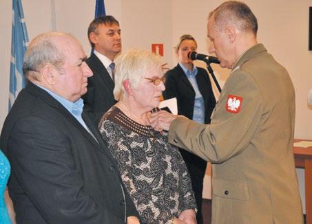 Klasyfikacja końcowa po zliczeniu punktów z obu etapów przedstawiała Pamiątkowe zdjęcie wszystkich uczestników turnieju.