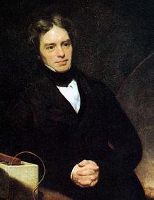 Oersted odkrył, że magnetyczna igła kompasu może być odchylana przez prąd elektryczny, Faraday poszedł dalej niż którykolwiek Michael Faraday z jego współczesnych, doświadczalnie cementuje związek