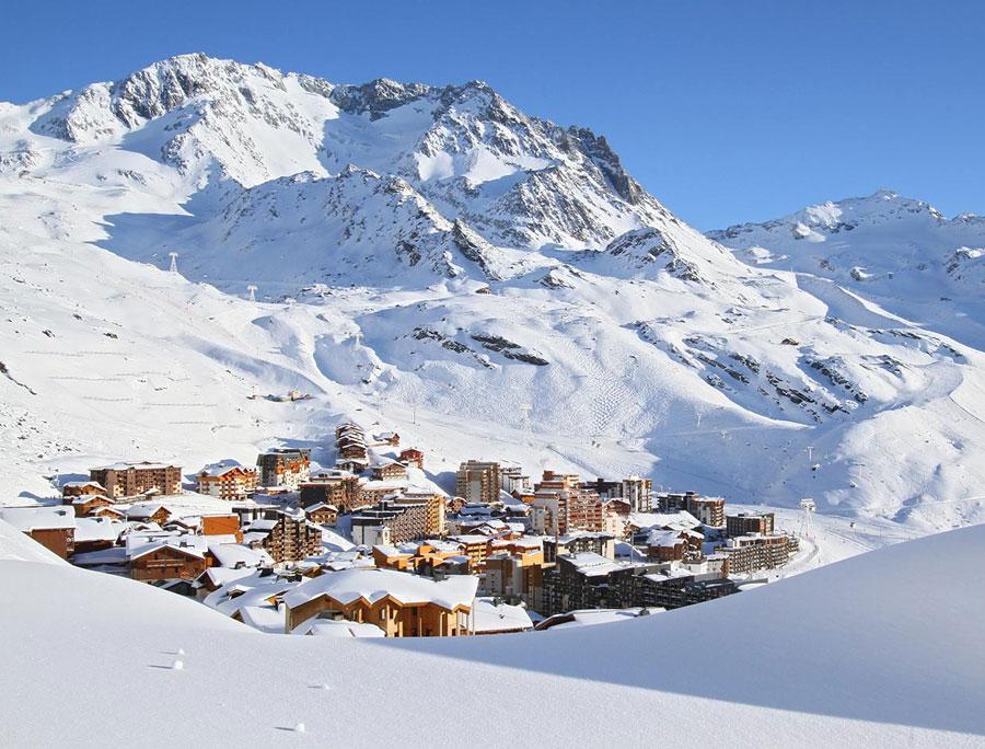 Tu nie musisz martwić się o śnieg - slogan stacji to Gwarantowane warunki śniegowe:). Doliny St. Bon (Courchevel, La Tania), des Allues (Meribel) i Belleville (St.