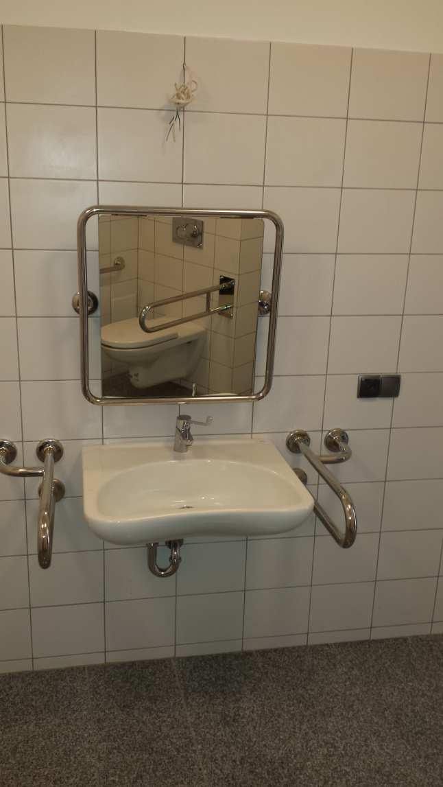 toaletach wentylacja mechaniczna - ciepła woda