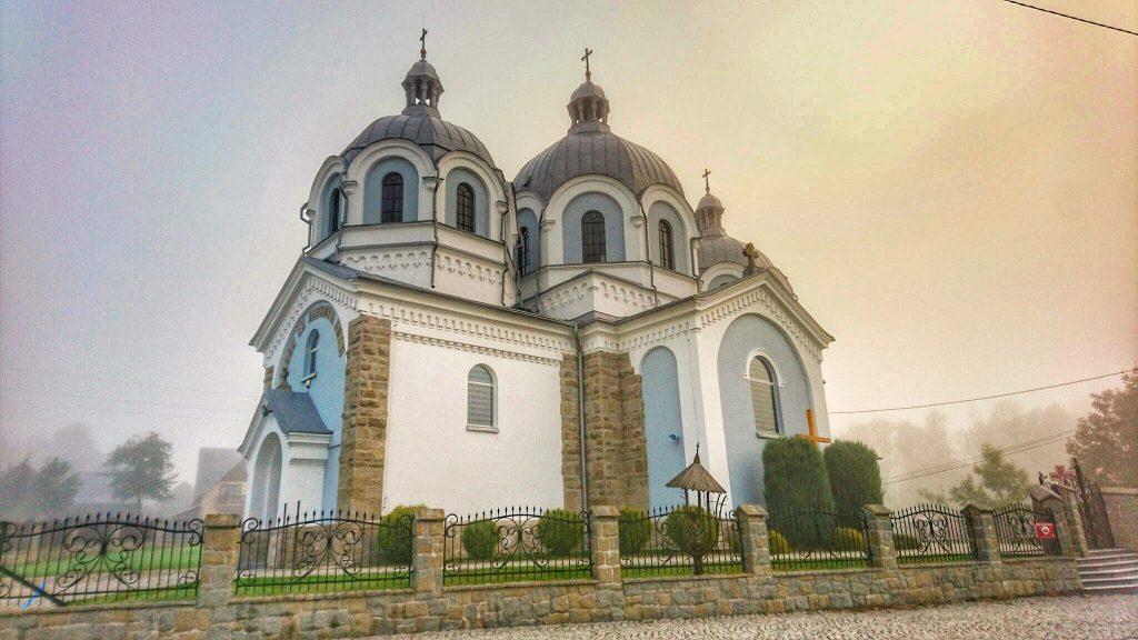 to jest osobna miejscowość. Tutaj Znajduje się piękna stara Cerkiew pod wezwaniem Matki Boskiej Pokrownej, która obecnie jest kościołem parafialnym pod wezwaniem Matki Bożej Pośredniczki Łask.