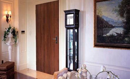 Drzwi wewnętrzne okleinowane Classic Drzwi z serii Classic wyróżniają się ponadczasowym wyglądem.