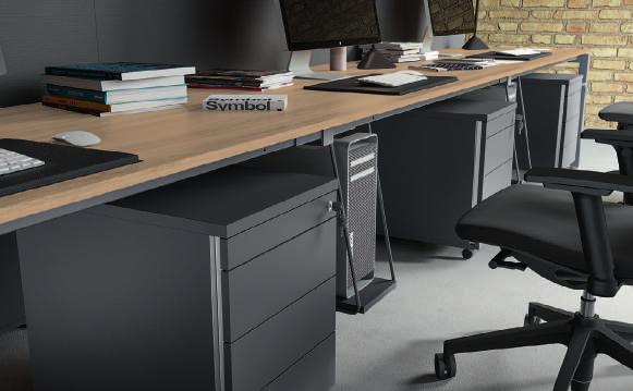 Shared work stations, with aesthetic soundproof board screens and roomy cabinets provide the comfort and