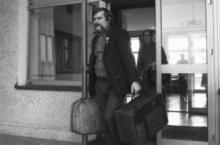 22 października 1982 sejm PRL podjął uchwałę o związkach zawodowych formalnie delegalizującą NSZZ "Solidarność", co spotkało się z ostrą reakcją Międzynarodowej Organizacji Pracy,