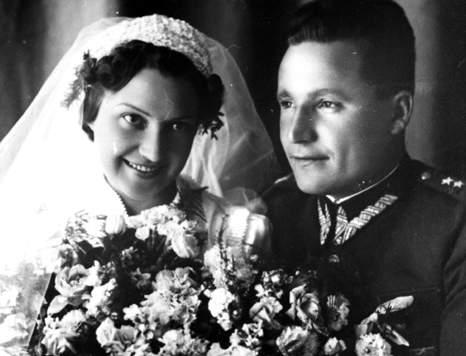 Anna i Mieczysław Wojno (Suwałki) ona z d. Nowicka, lat 28, on 34 lata. Ślub wzięli tuż przed wojną.