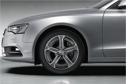 Audi Extensive Program serwisowy 5 lat / 100 000 km.  Audi Extensive Program serwisowy 5 lat / 150 000 km.