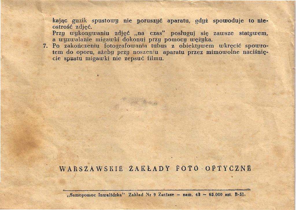 kając guzik spustowy nie poruszyć aparatu, gdyż spowoduje to nleostrość zdjęć. Przy wykonywaniu zdjęć "na czas" posługuj się zawsze statywem, a wyzwalanie migawki dokonuj przy pomocy wężyka. 7.