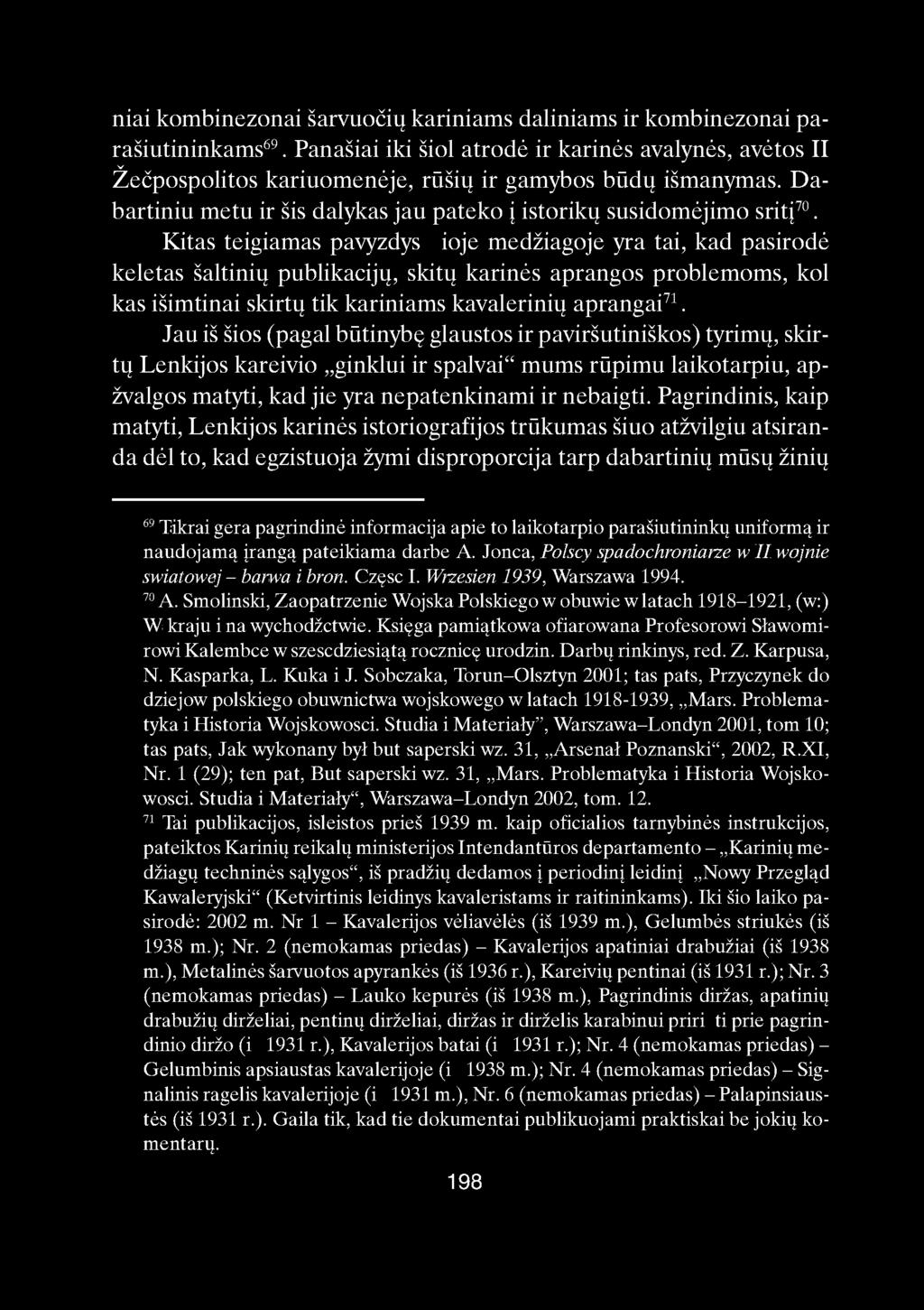 niai kombinezonai šarvuočių kariniams daliniams ir kombinezonai parašiutininkams 69.