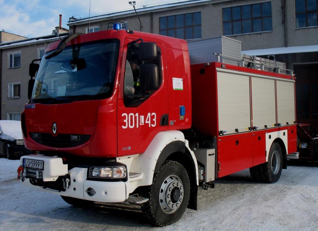 290, z silnikiem o mocy 290 KM, z napędem 4x4, z wyposażeniem do JRG nr 2, 2.