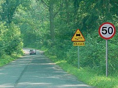 Test nr 6 Młodzieżowy Turniej Motoryzacyjny (test jednokrotnego wyboru tylko jedna odpowiedź jest prawidłowa) 1.