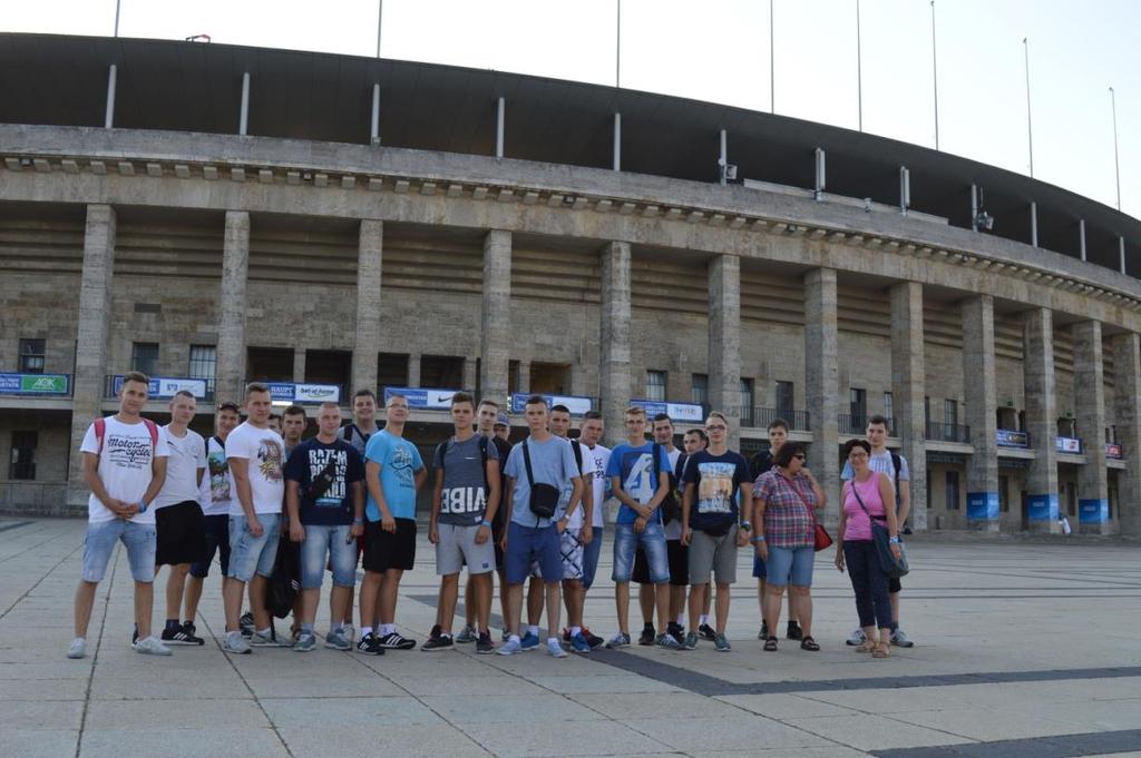 BERLIN STADION OLIMPIJSKI Stadion Olimpijski zbudowany na olimpiadę 1936