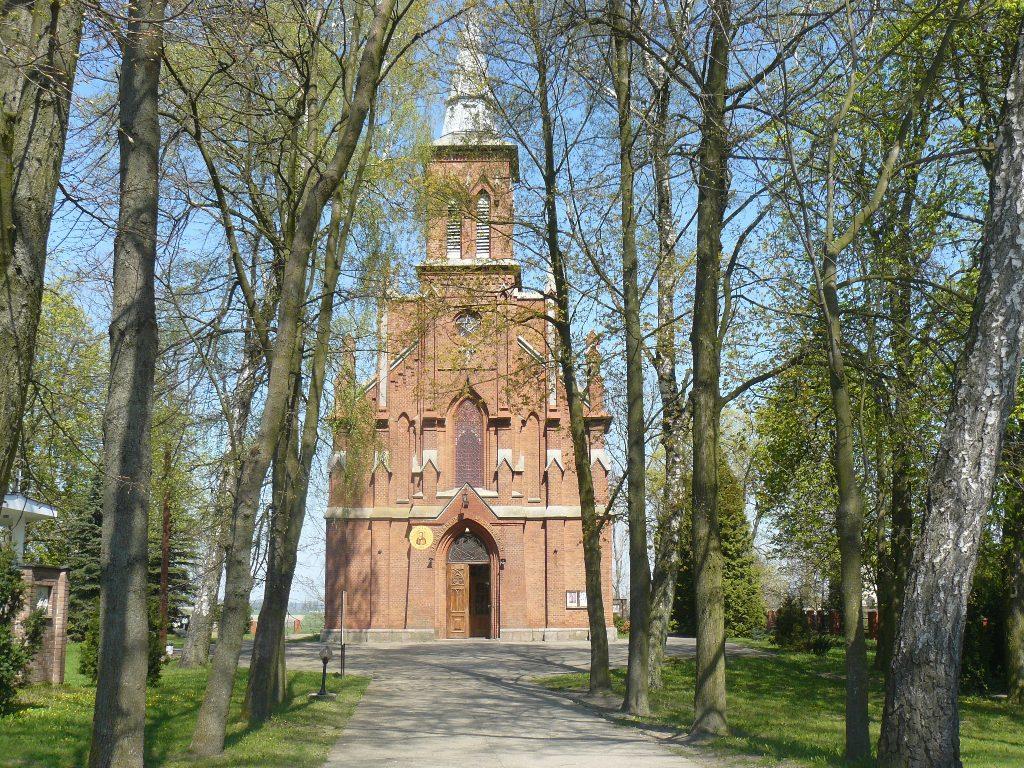 6. Czernice Borowe kościół parafialny A-4,.3.96 7. Czernice Borowe dzwonnica dec.987/ z.9. 8. Pawłowo Kościelne kościół parafialny z otoczeniem A-3,.4.96 w promieniu 5 m 9.