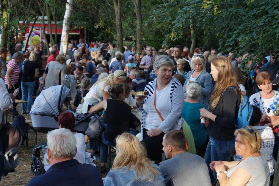 w Męcince w partnerstwie z OSP Męcinka, radą parafialną,radą sołecką z