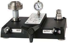 CPA8001 Model CPA8001 został stworzony do konwersji sprawdzanego ciśnienia na wysokości lub prędkości