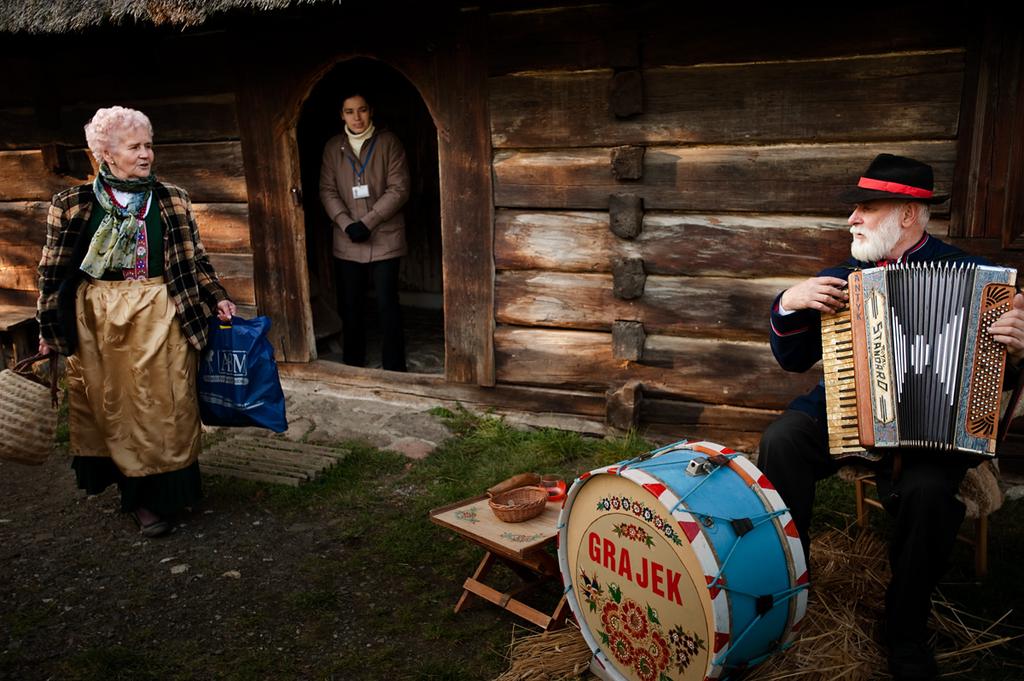 ludowej twórczości artystycznej i rzemiosła,