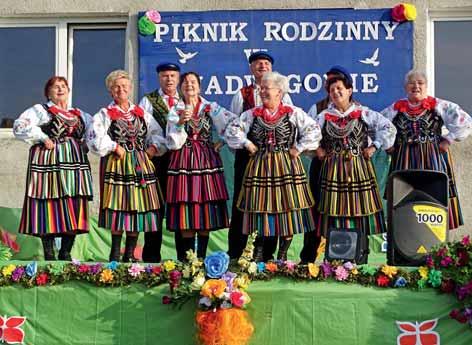 KULTURA 23 lipca w przepiękne słoneczne popołudnie mieszkańcy Jadwigowa uczestniczyli w pikniku rodzinnym.