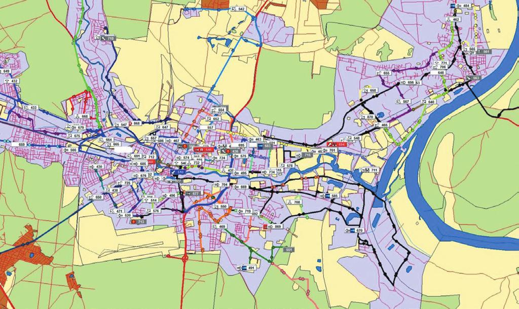 Lokalizacja pojazdów komunikacji miejskiej w Bydgoszczy możliwa jest z uwagi na implementacje komputerów pokładowych, zawierających moduły lokalizacji GPS oraz moduły transmisji danych GSM.