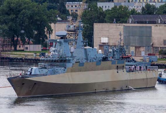Postępy w budowie Ślązaka W dniu 28 lipca przeprowadzono operację przeholowania okrętu patrolowego TBN ORP Ślązak na Nabrzeże Gościnne (pirs) Stoczni Marynarki Wojennej.